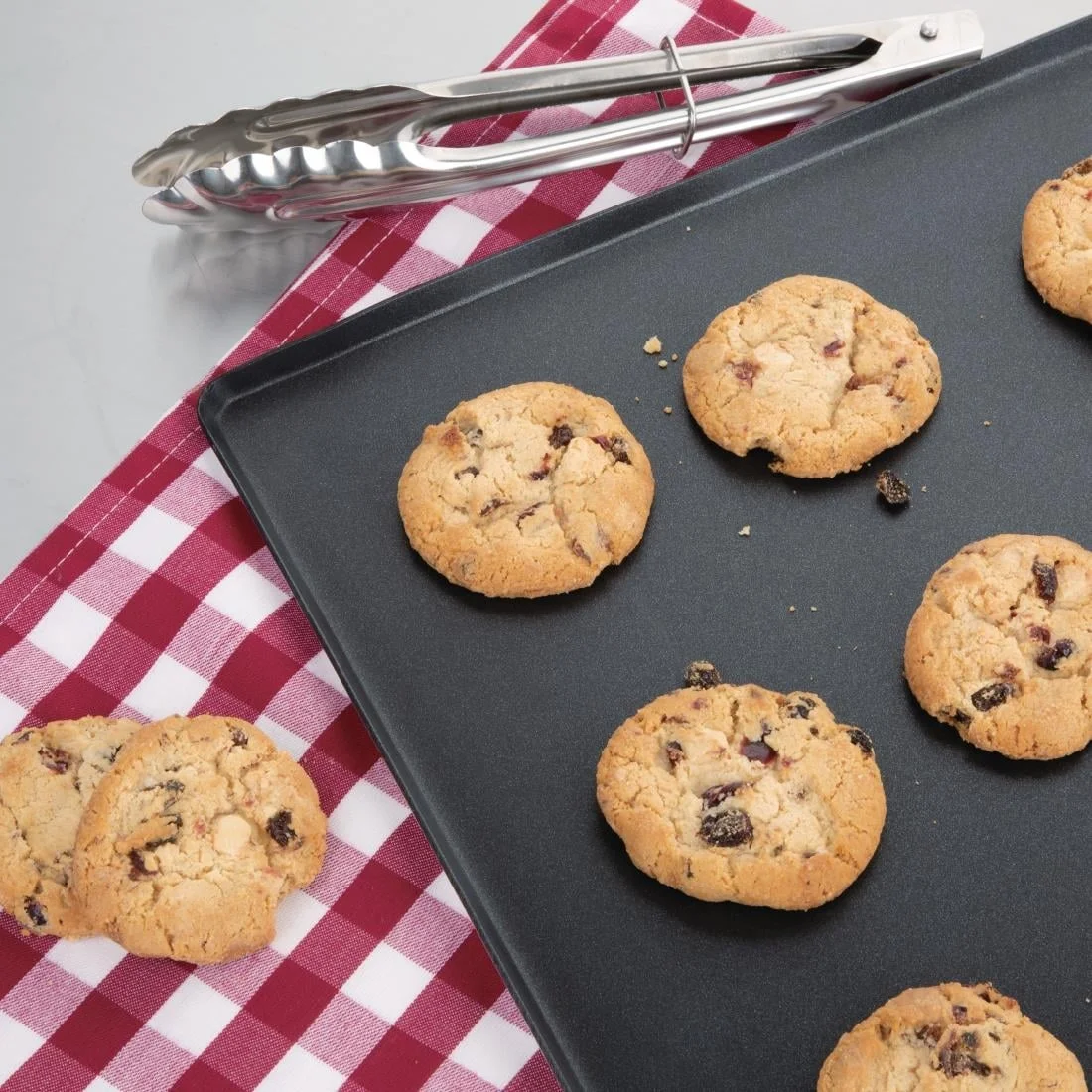 Vogue Non Stick Patisserie Tray - Image 6