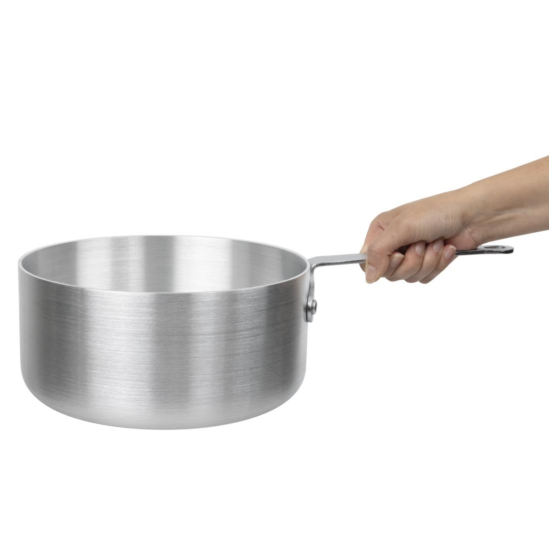 Vogue Aluminium Saucepan 5.1Ltr