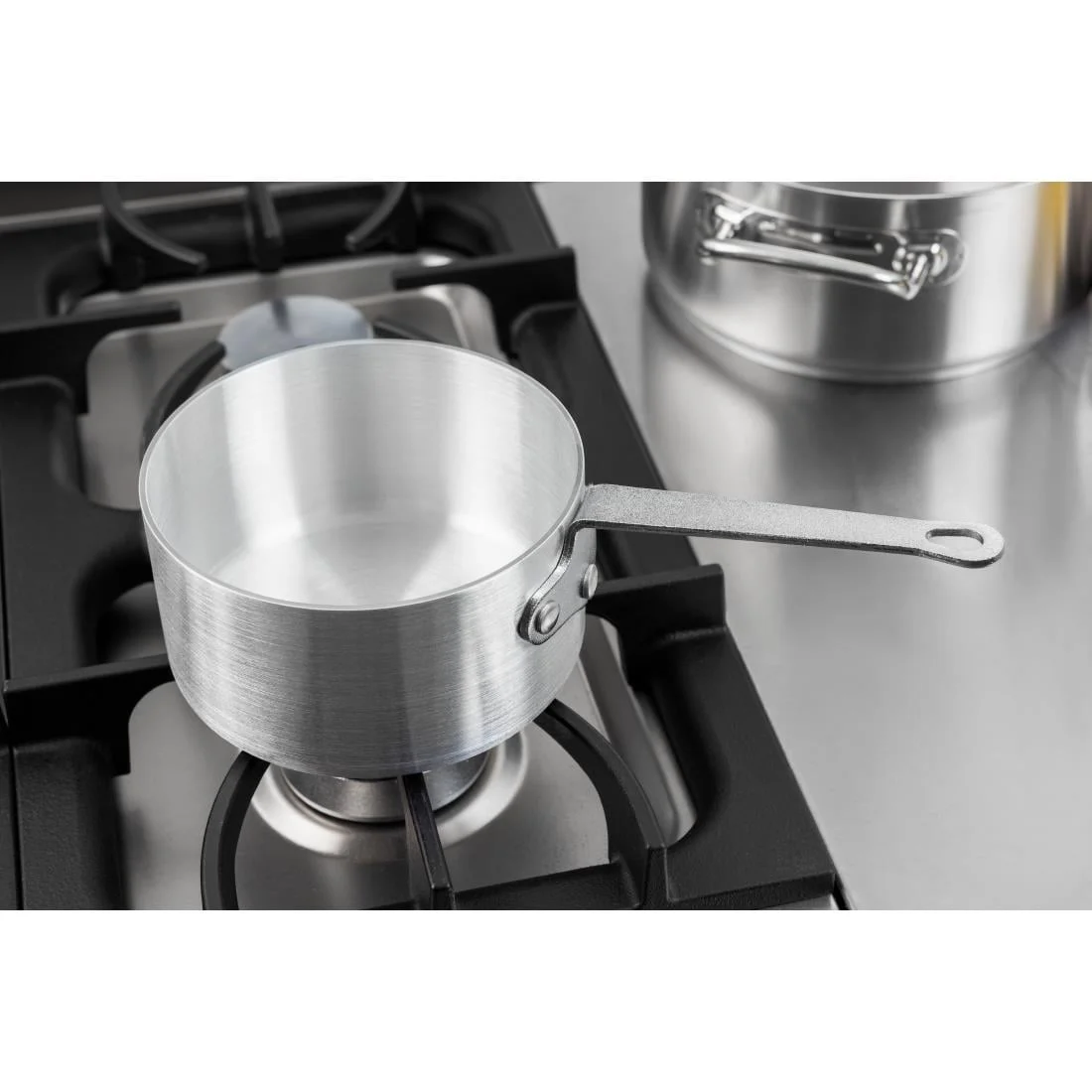 Vogue Aluminium Saucepan 1.7Ltr - Image 8