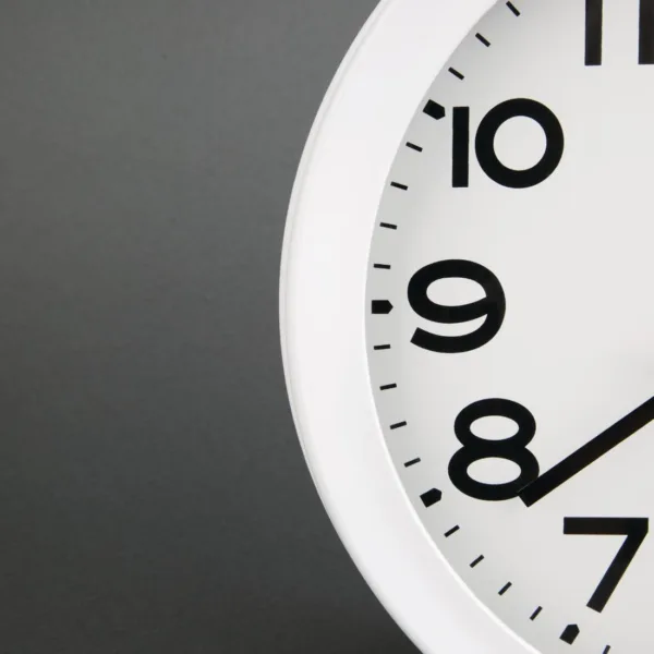 Vogue Kitchen Clock