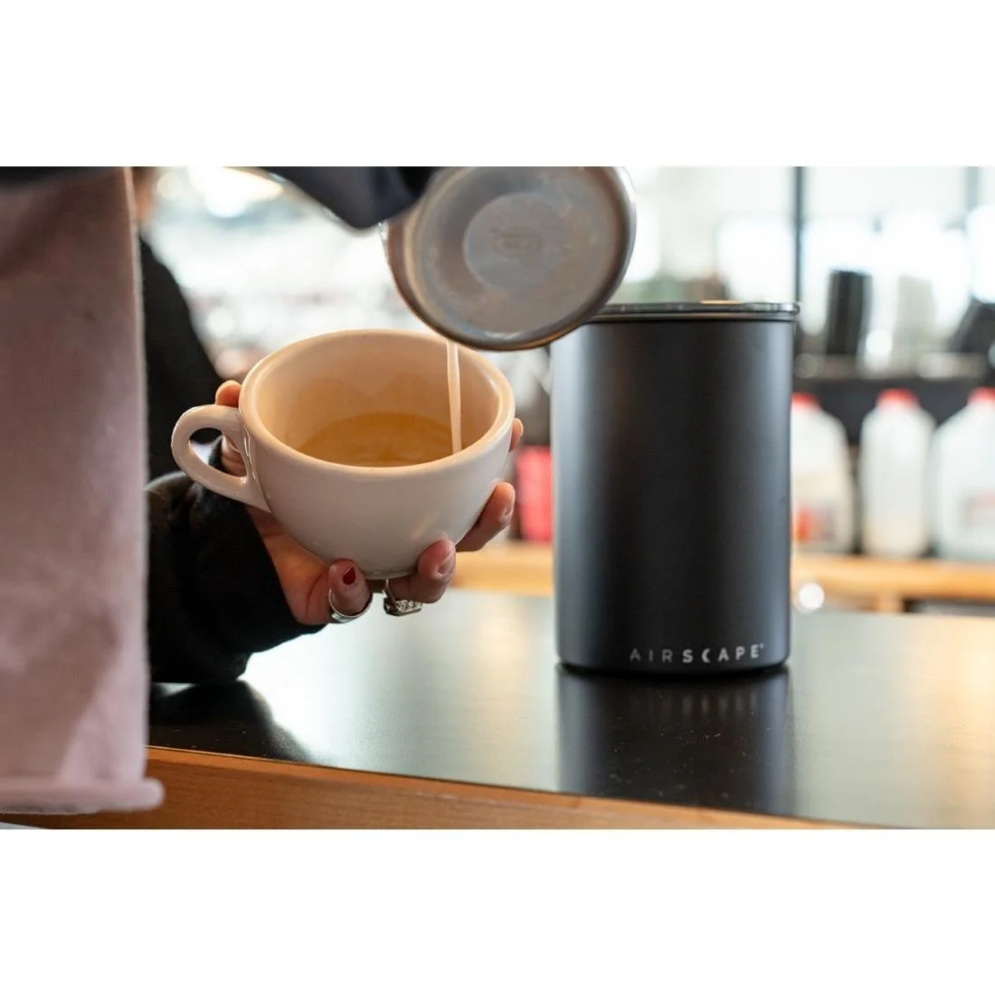 Airscape Large Coffee Bean Canister Black 1kg - Image 3