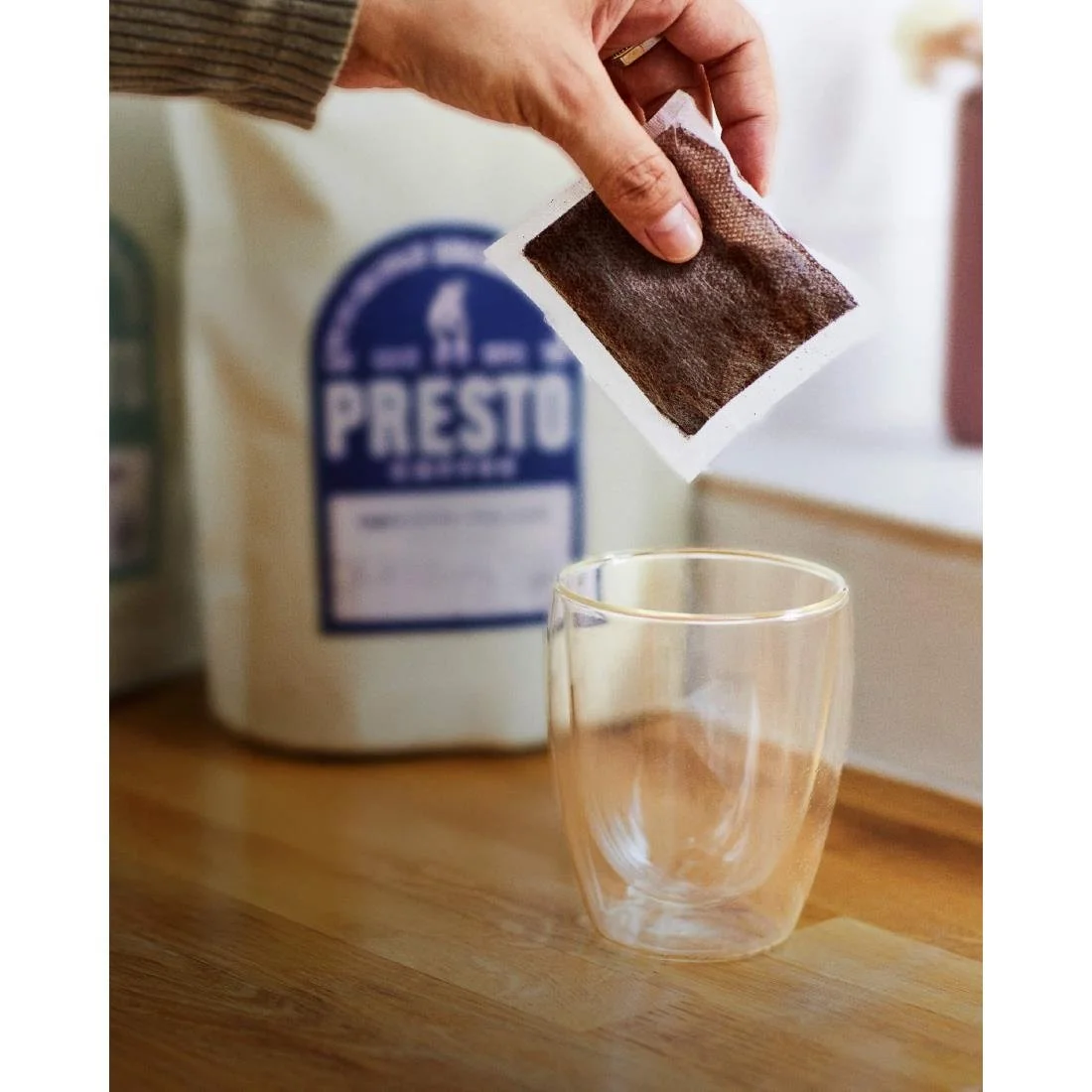 Presto Coffee Half Caf Espresso Coffee Bags Enveloped 8g (10 Pack) - Image 2