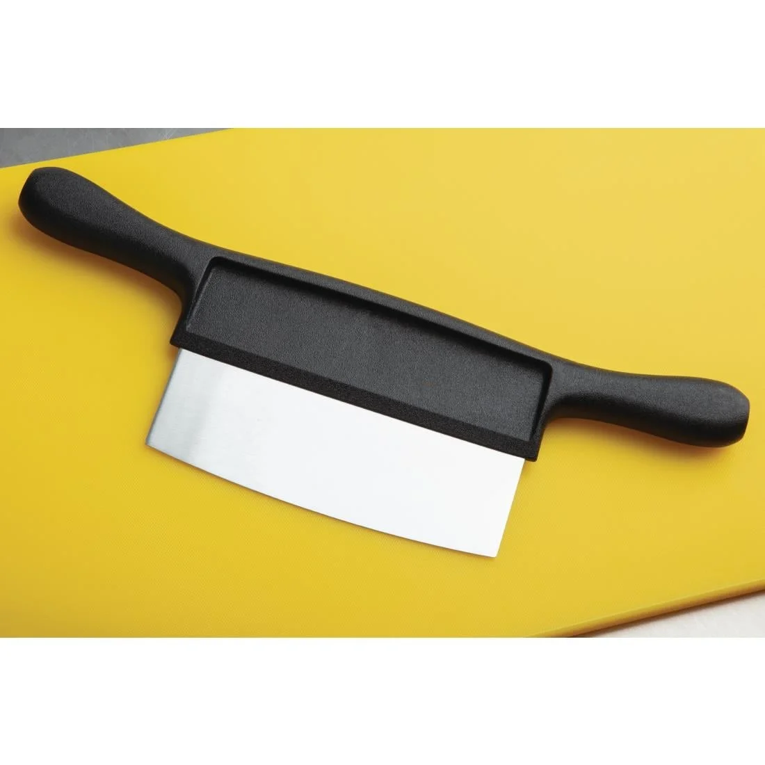 Hygiplas Heavy Duty Chopping Board Scraper - Image 4