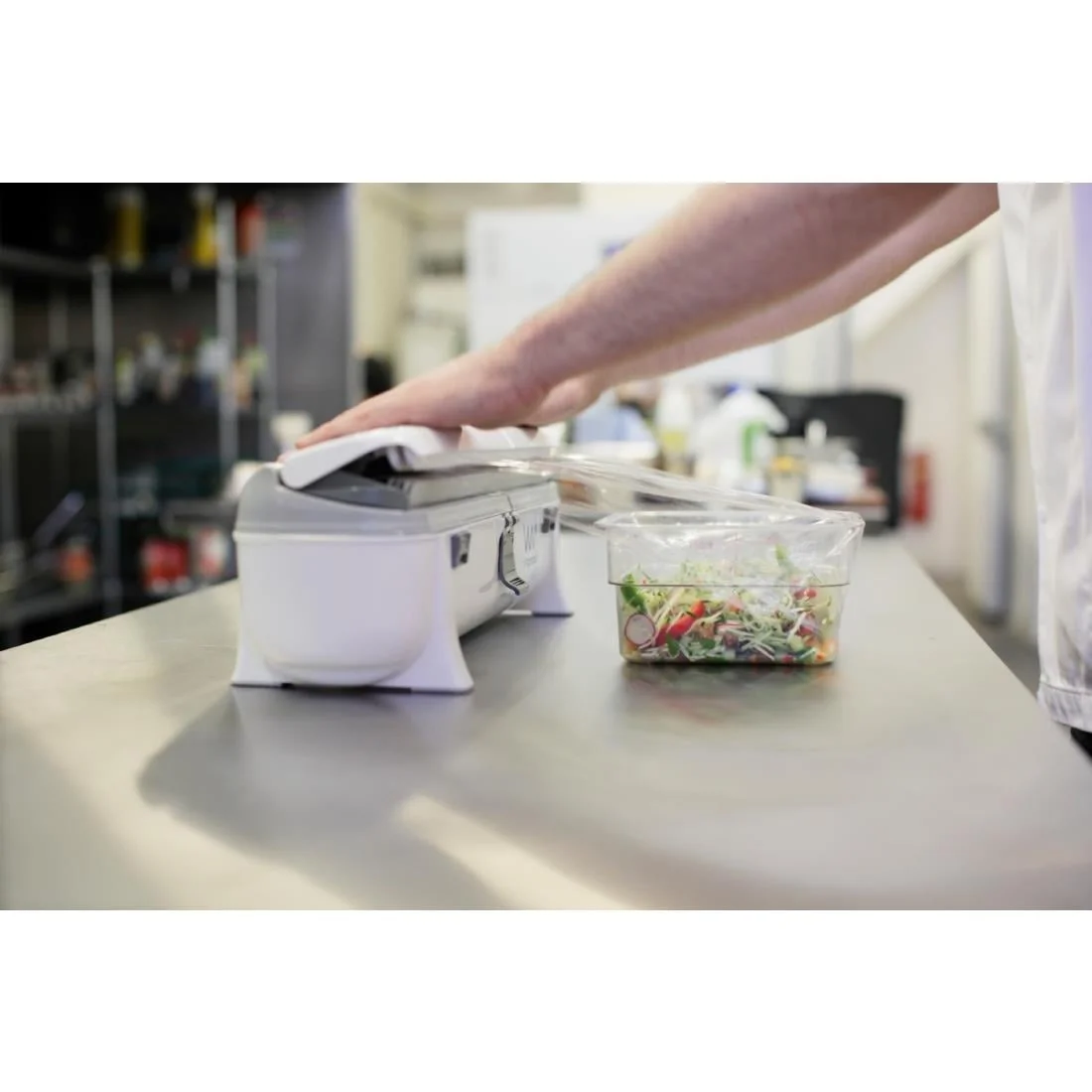 Wrapmaster Cling Film 460mm x 300m (Pack of 3) - Image 6