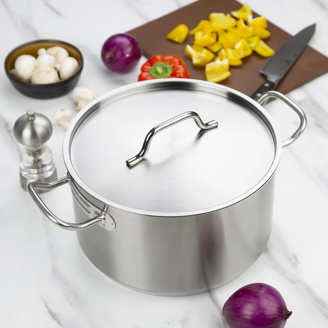 Vogue Stainless Steel Saucepan Lid 280mm - Image 6
