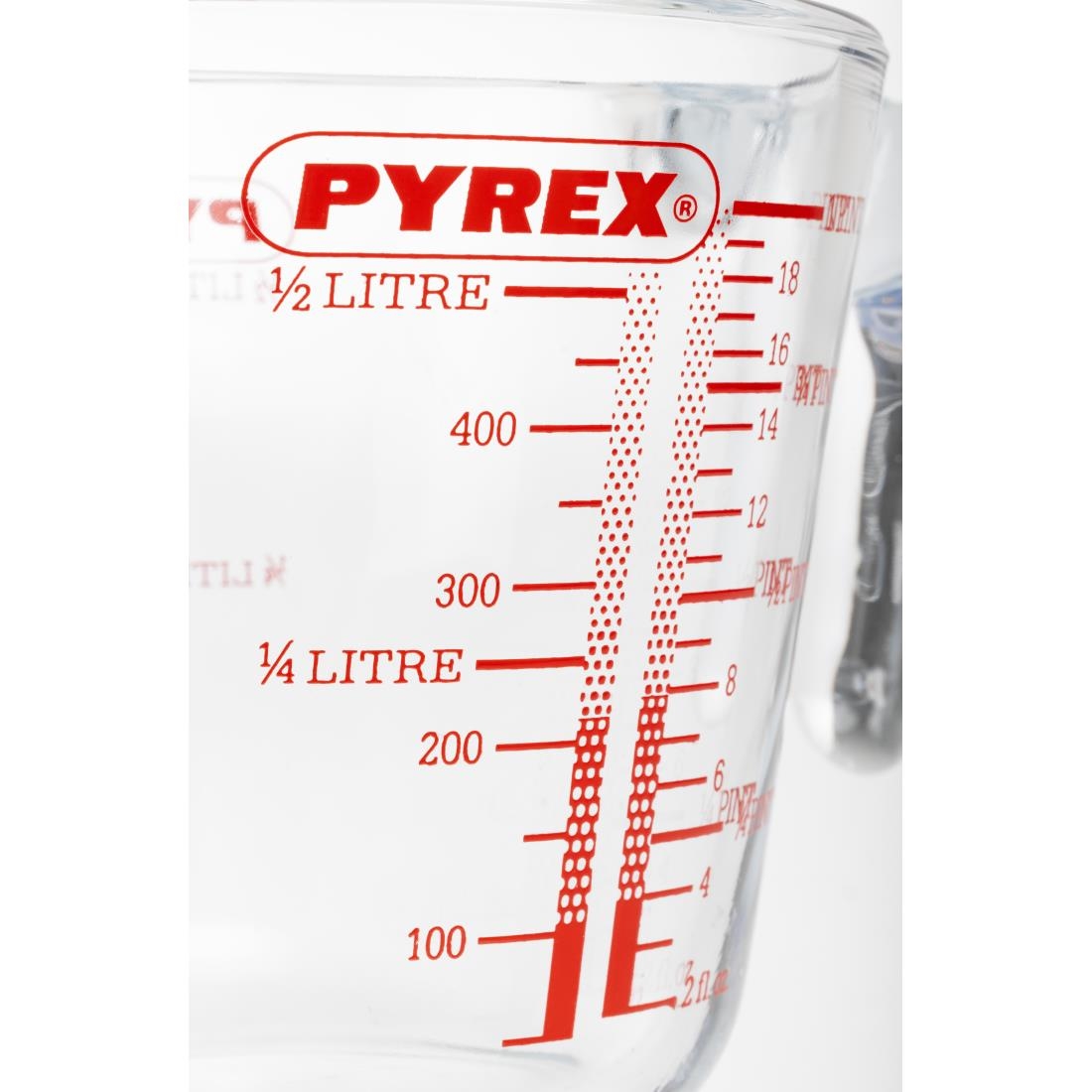 Pyrex Measuring Jug 1 Pint