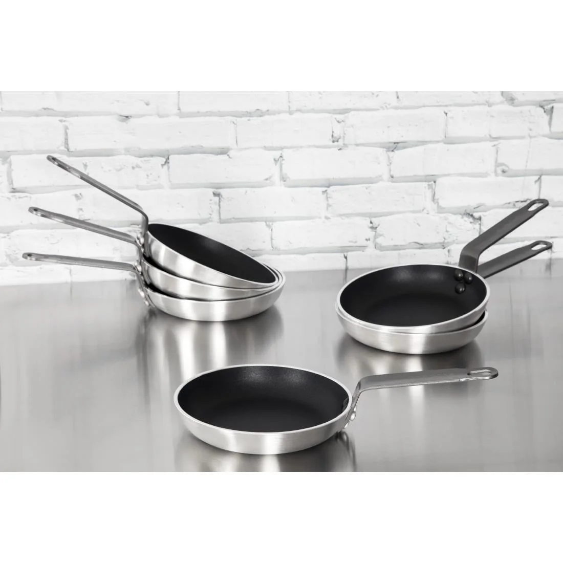 Pack of 6 Vogue Non-Stick Platinum Frypans, 3 Times Coated Teflon, Scratch Resistant - Image 8