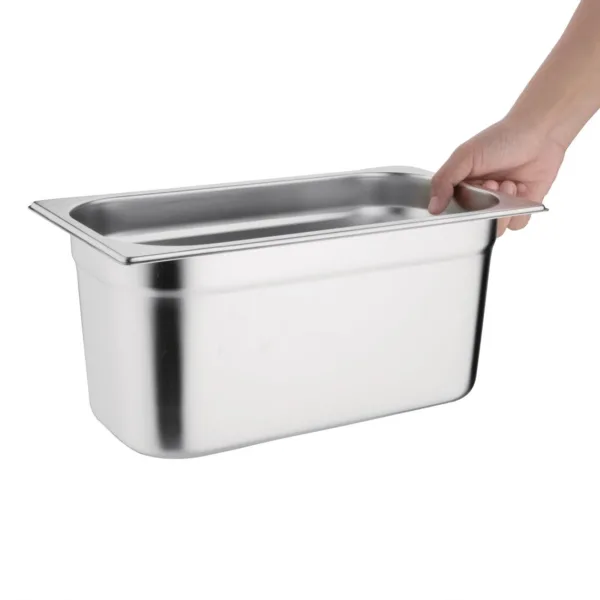 Vogue Stainless Steel Gastronorm Set 2x 1/3 2 x 1/6 with Lids