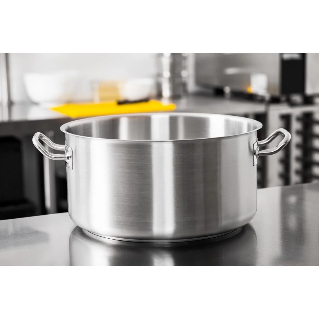 Vogue Stainless Steel Stew pan 18.5Ltr - Image 7