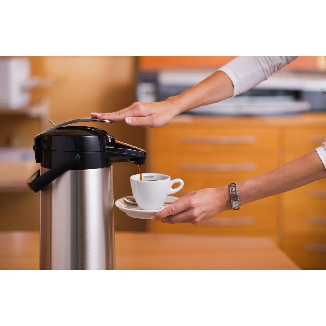 Bravilor Furento 2.2Ltr Airpot with Pump Action Stainless Steel - Image 2