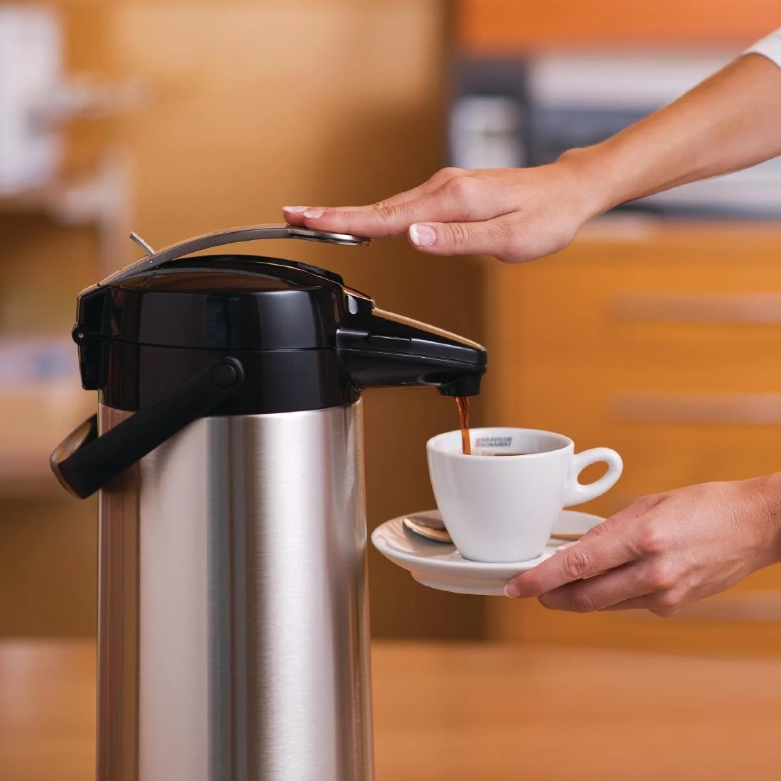 Bravilor Furento 2.2Ltr Airpot with Pump Action Metalic Black