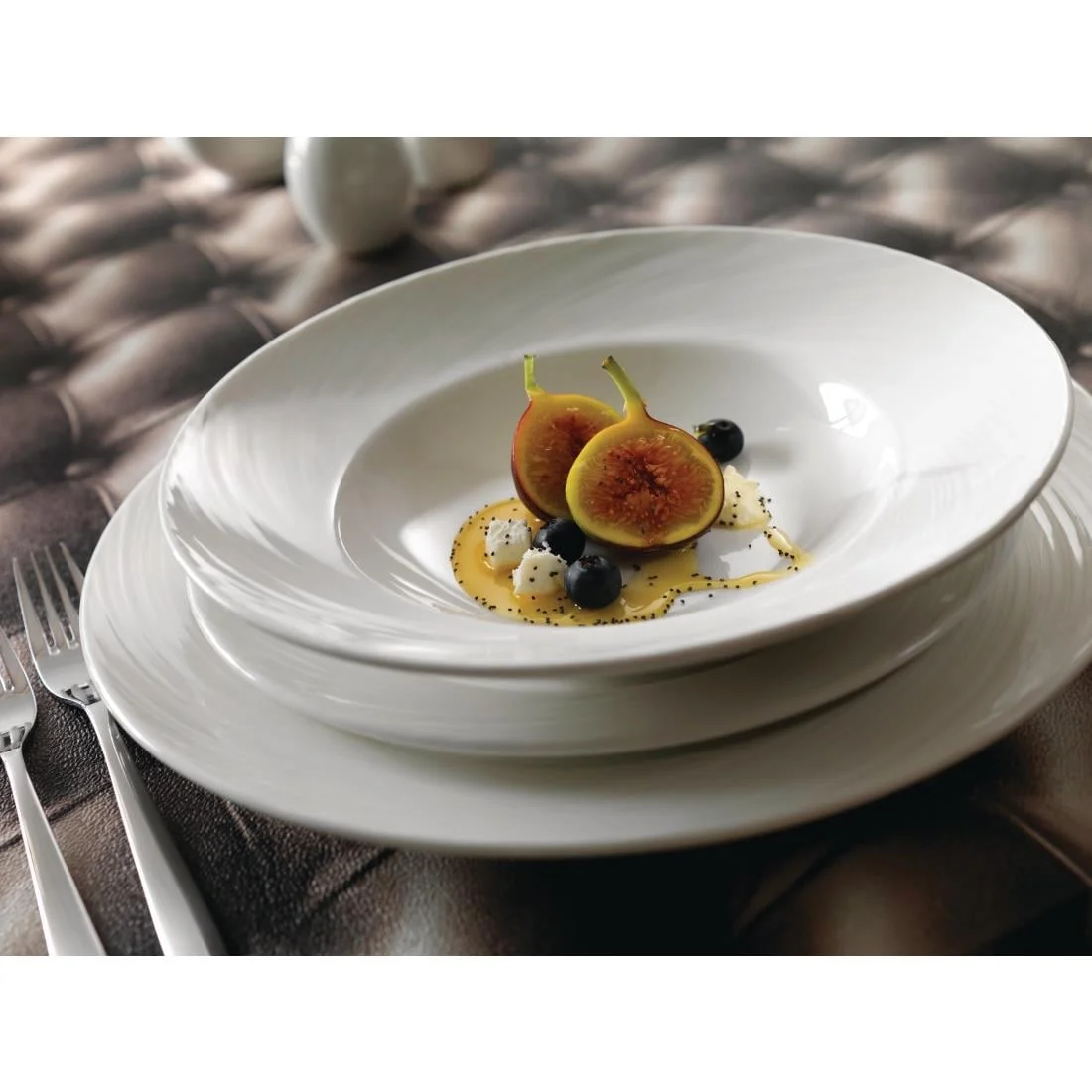 Steelite Spyro Plates 320mm - Image 2