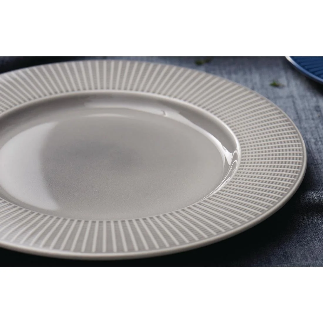 Steelite Willow Mist Gourmet Plates Large Well Grey 285mm (6 Pack) - Image 3