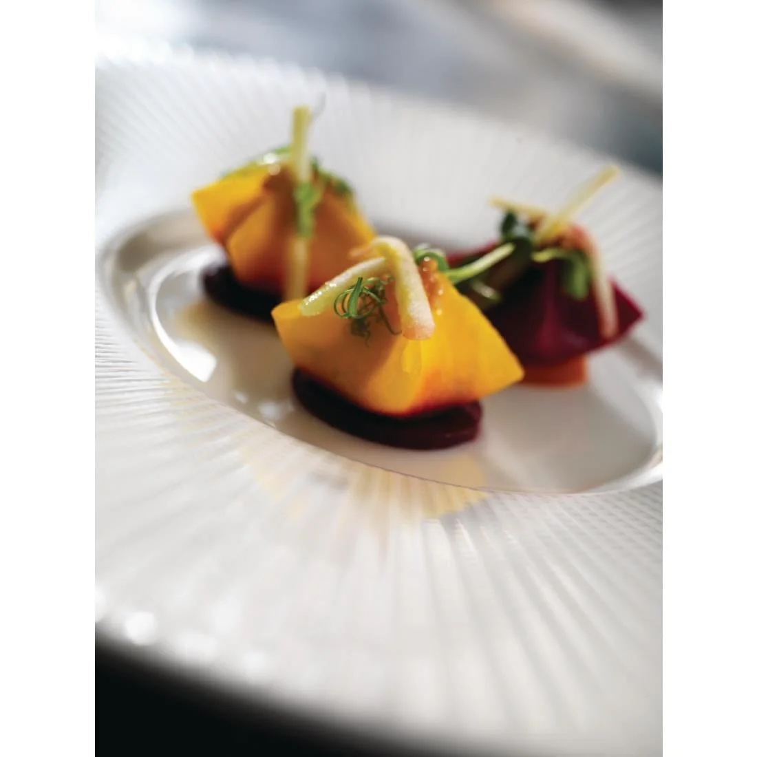 Steelite Willow Small Well Gourmet Plate 285mm - Image 2