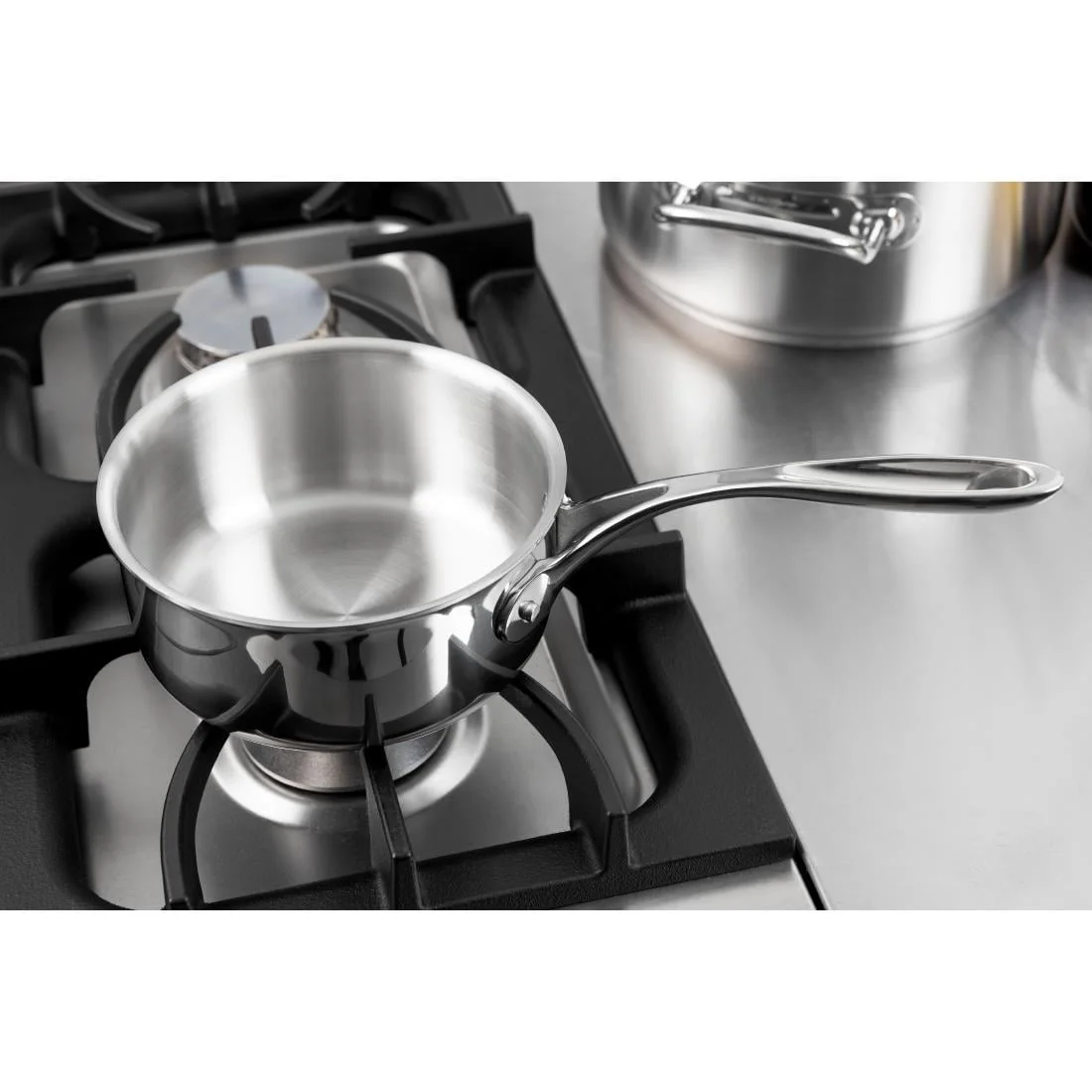 Vogue Tri Wall Saucepan 1.5Ltr - Image 9
