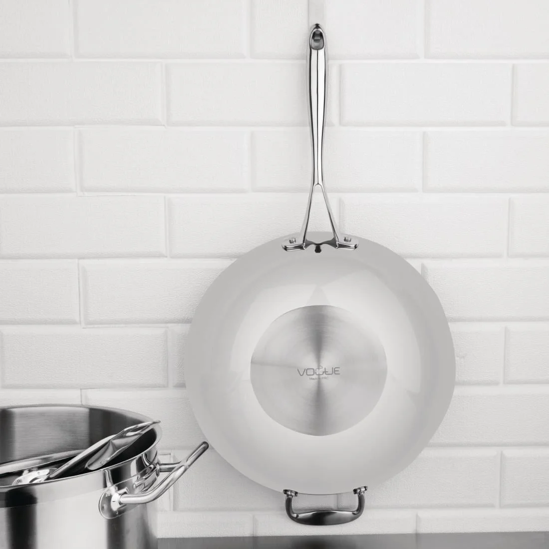 Vogue Tri Wall Wok Flat Base 305mm - Image 6